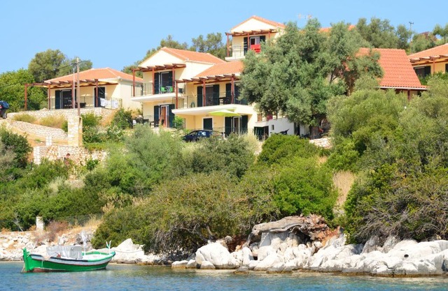 Elia Village