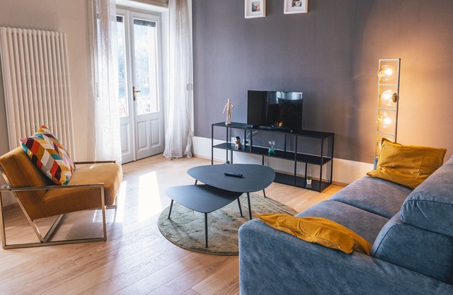 Elide B tastefully furnished apartment lakefront