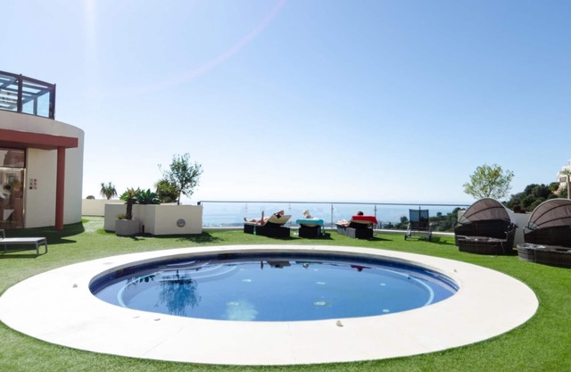 Elisa | Apartment with seaviews in Marbella