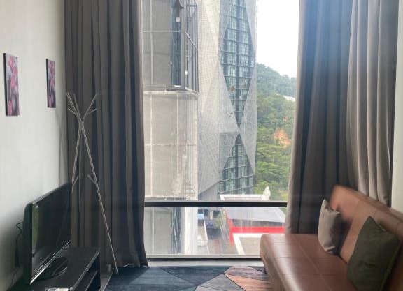 Elite Empire Damansara Studio, Netflix&Wifi