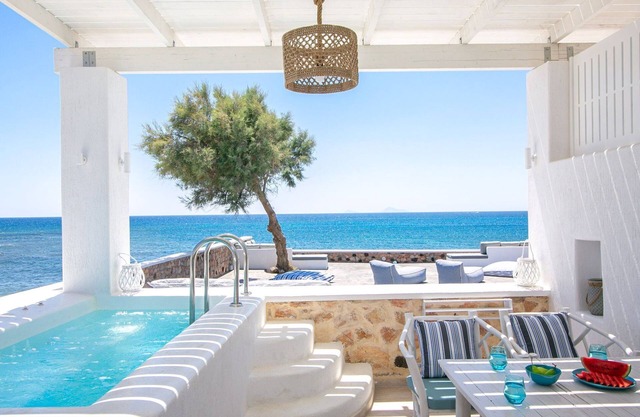 Elite Santorini Villa | Aegean Melody Suites | 2 Bedroom | Heated Outdoor.