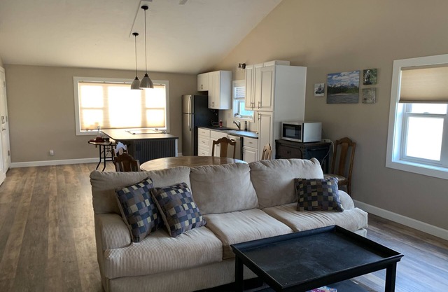 Elkhorn Mountain Views - One Bedroom House/2 Car Garage - Helena - Jeff City