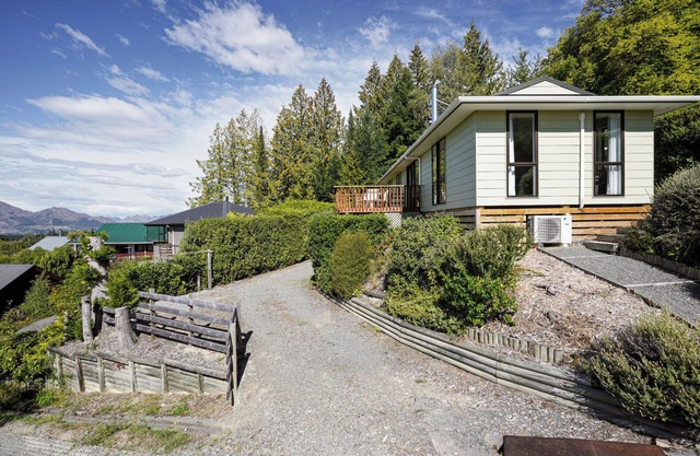 Elks Retreat Hanmer Springs Holiday Home