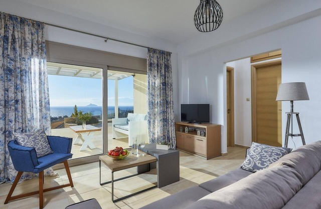 Elkysti Crete Deluxe Apartment Corina