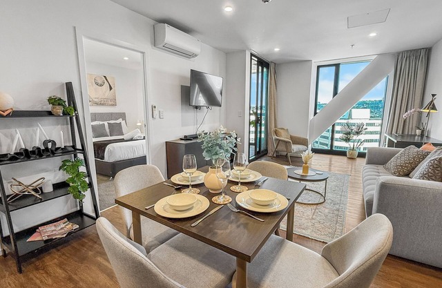 Ellerslie Sanctuary | Luxury Apt & Great Amenities