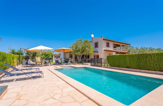 ELS XIPRERS - Beautiful country house with private pool and WiFi