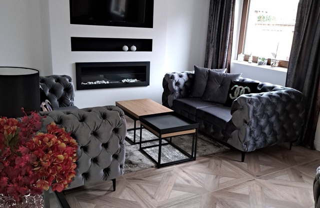 Elsdorf Stay Villa with large garden