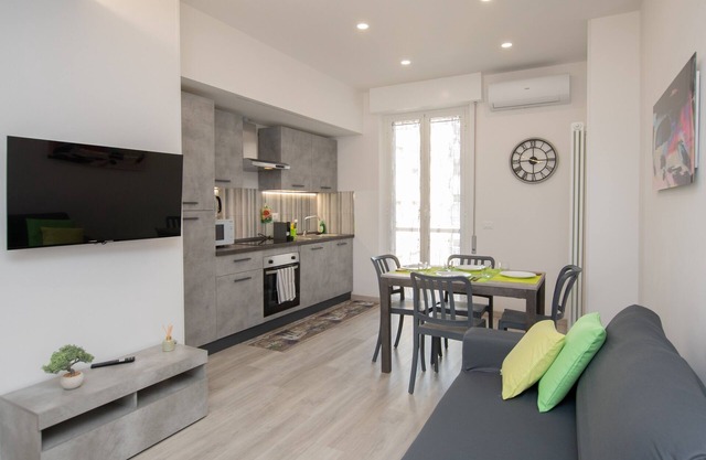 Elvira Apartment