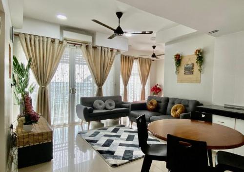 Em suite dperdana with pool