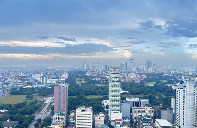 Embassy Sea View Room