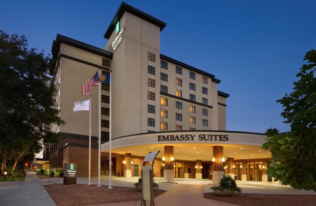 Embassy Suites Lincoln