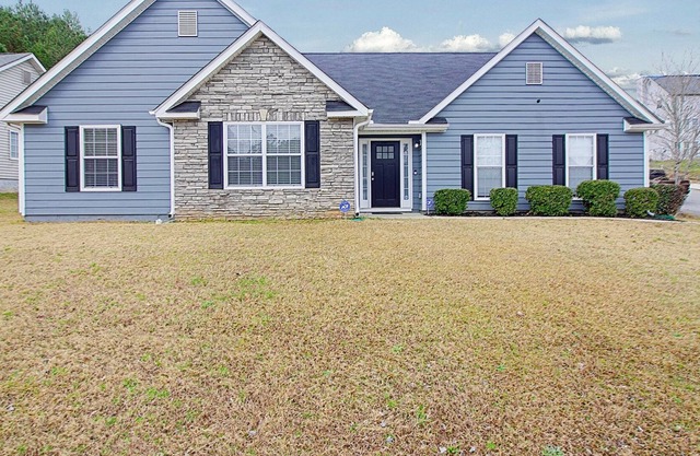 Embellished Sapphire Home 10 mins to Atl Airport