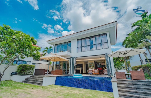 Emblem Sea 3 bedroom villas
