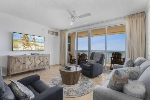Emerald Key 603- Wrap Around Balcony Top Floor