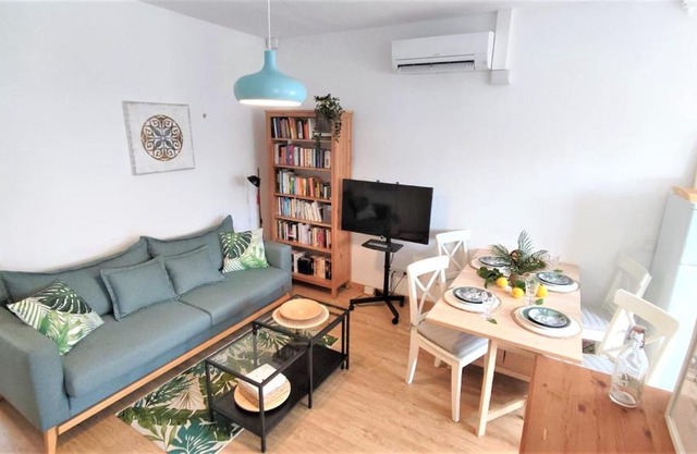 EMILY BEACH-CITY Apartment