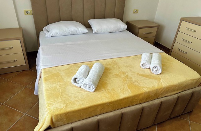 Emmy Apartments Golem Durres
