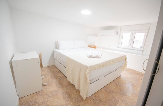 Encantador apartamento 3 dormitorios GUS56