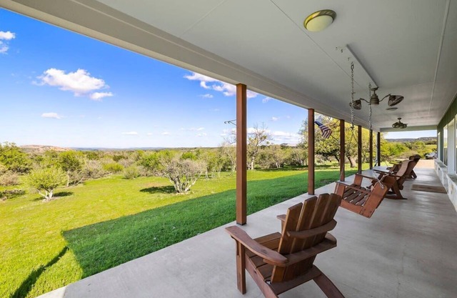 Enchanted Rockview House | 3 Bedroom | Firepit