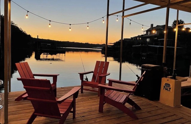 Enchanted Treehouse on PK Lake with Private Boat Dock