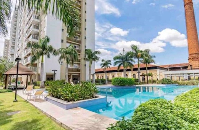 ENCHANTING apartment with privileged location.