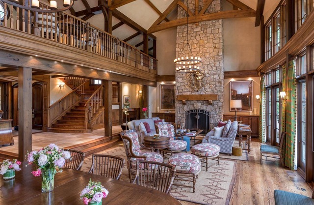 Enchanting Lakeside Estate on Manicured Grounds with Hot Tub and Breathtaking Mountain Views