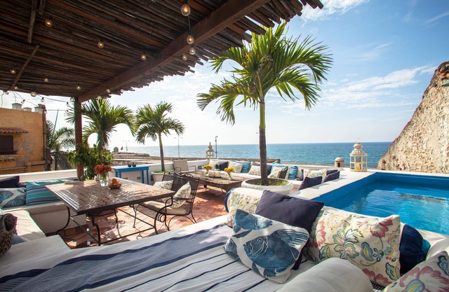 Enchanting villa in Historic Center - sea views and sunsets - Chef & full staff
