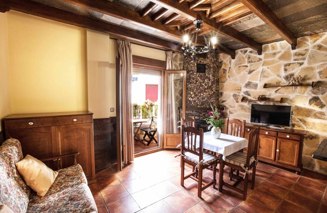 Encinilla rural lodging 2 people spa and swimming pool