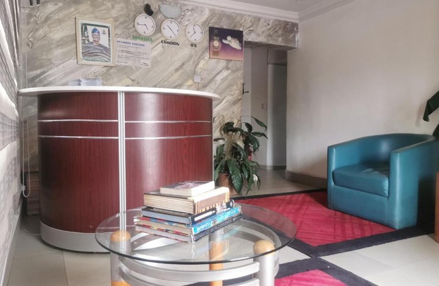 Enclave Hills Hotel
