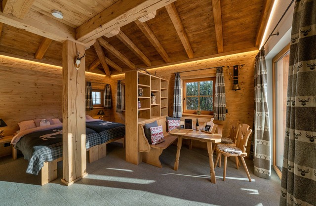 Engadin Chalet Appartment- Val Bever St.Moritz ideal for 2 persons. New!