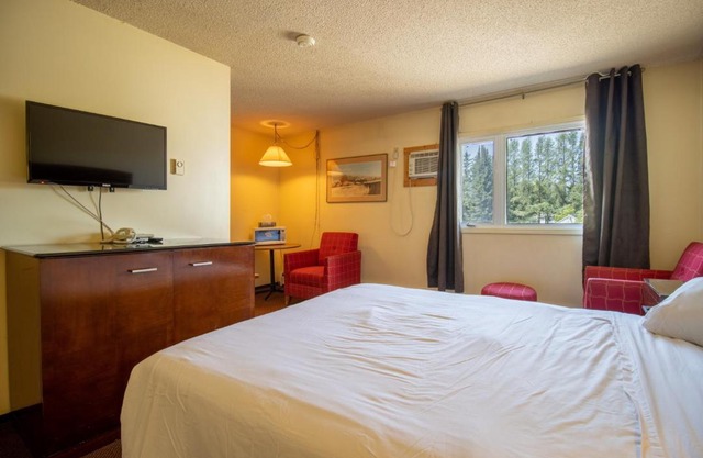 Englehart Motel