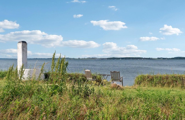 Enjoy a fantastic vacation in this cozy house by the sea on the island of Fejø.