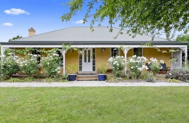 Enjoy a quiet weekend away in historic Berrima