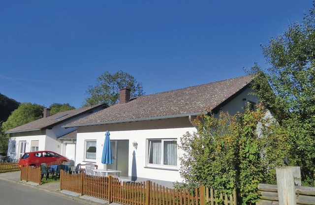 Enjoy a relaxing vacation in this very quietly located vacation home in Welchenhausen in the Eifel.