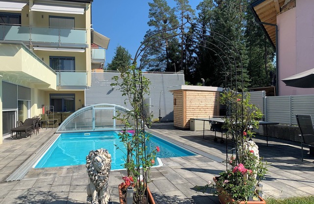 enJOY apartment with terrace, e-bikes included, pool, 250m to Lake Klopeiner See