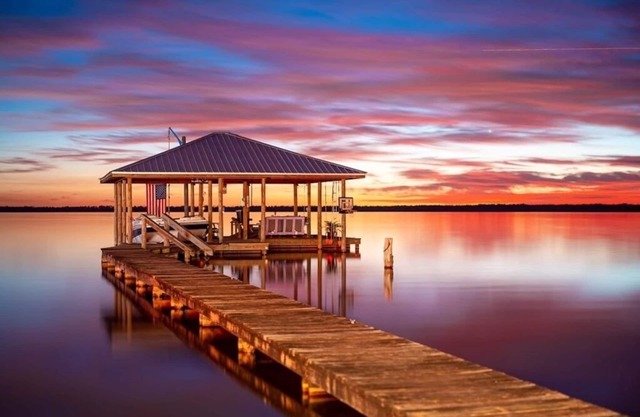 Enjoy lakefront sunsets on Highlands County's premier recreational Lake June