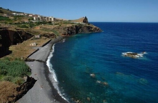Enjoy Madeira's unspoiled countryside from a perfect base