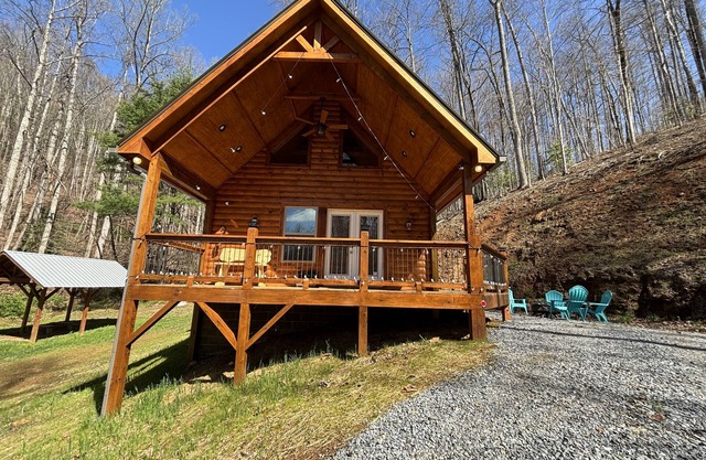 Enjoy the peaceful scenery at this beautiful, wooded cabin!