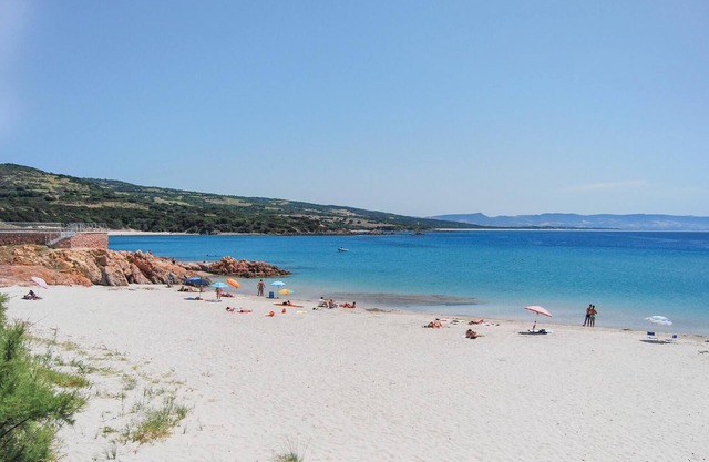Enjoy the Sardinian holiday feeling in this holiday apartment with pool in Costa Paradiso.