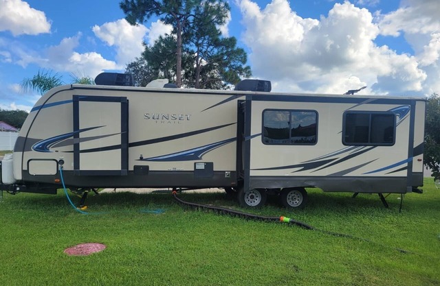 Enjoy this beautiful one bedroom one bath RV surrounded by Florida’s nature.