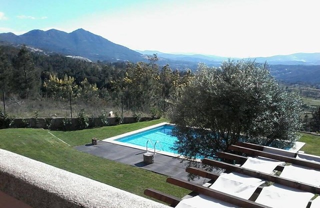Enjoy w/friends, family in the peaceful nature, pool wonderful panorama, for 6