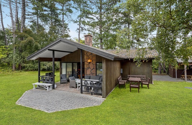 Enjoy wonderful family time near the beach in Højby.