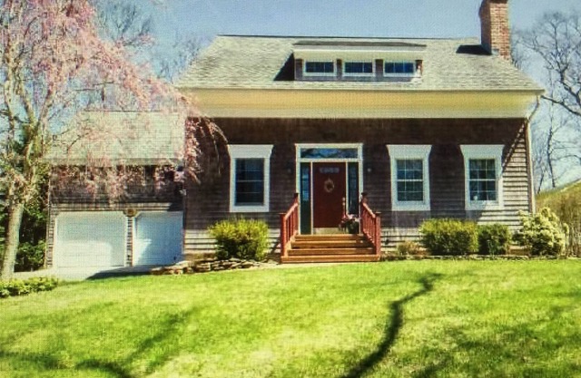 Entertainers Delight Just Steps From The Beach