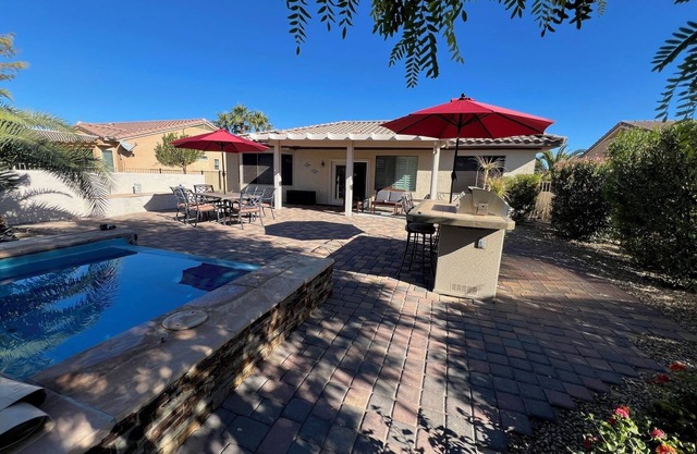 Entertainment Friendly Home in “The Grand” - Surprise, AZ!