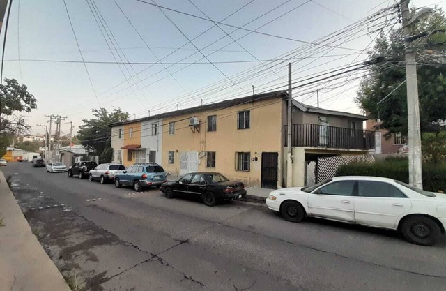 Entire apartment 5 minutes from the USA