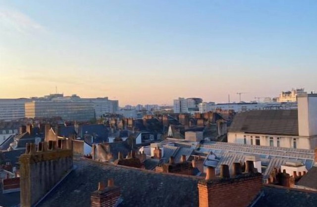 Entire apartment in an iconic building in Nantes