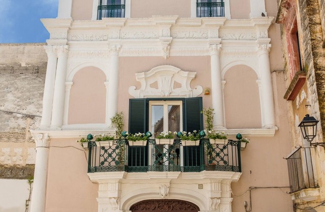 Entire apartment in historic building with fine furnishings and every comfort