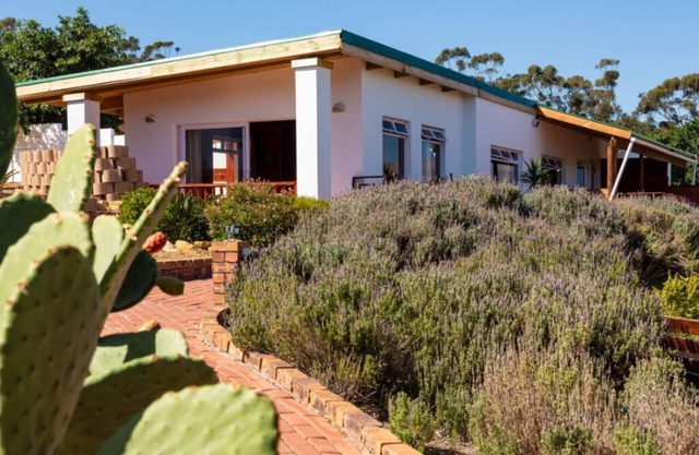 ENTIRE cozy farm resort with a ocean view right out side your terrace W/4 BDRMnn