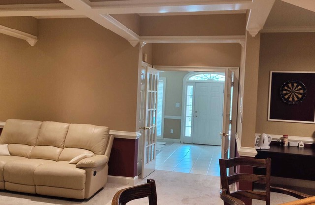 Entire guest suite in Peachtree City, Georgia