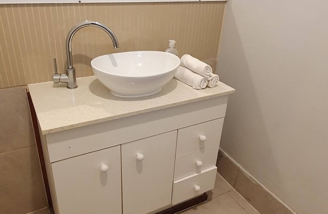Entire House-close to Supermarket/gym/Restaurants