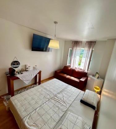 Entire House Room Fanhões